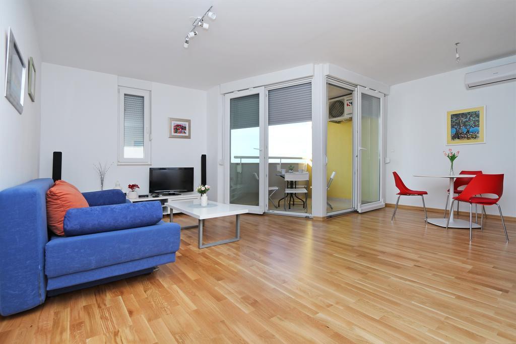 Antonijas Sunny Apartment Makarska Extérieur photo